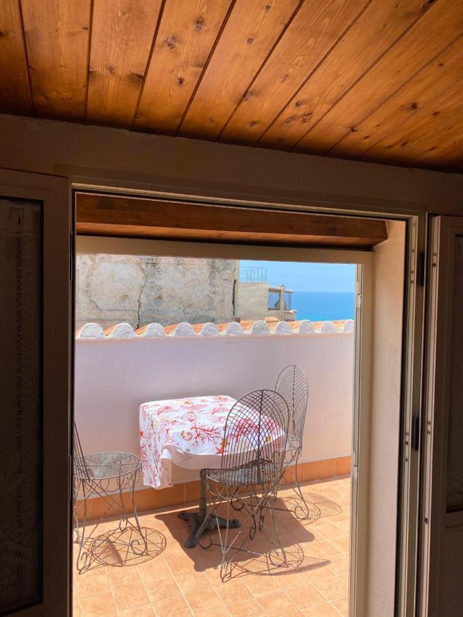 Affaccio Su Stromboli Apartamento Tropea Exterior foto