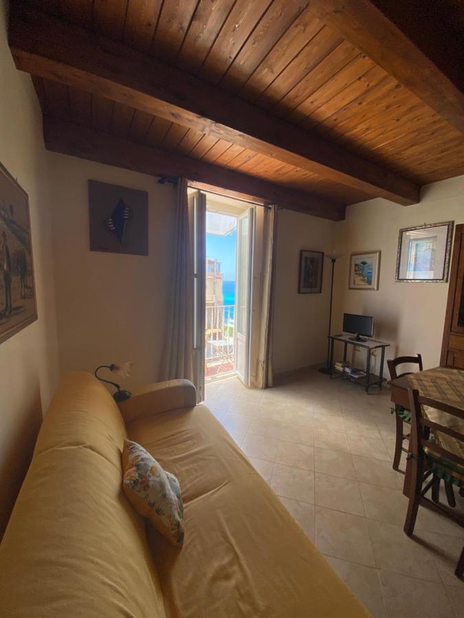 Affaccio Su Stromboli Apartamento Tropea Exterior foto