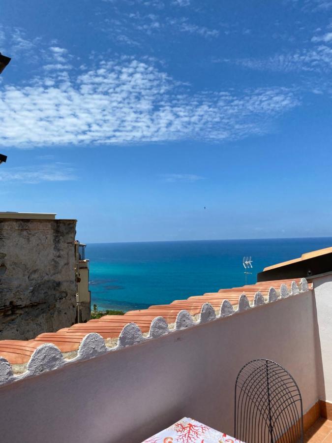 Affaccio Su Stromboli Apartamento Tropea Exterior foto